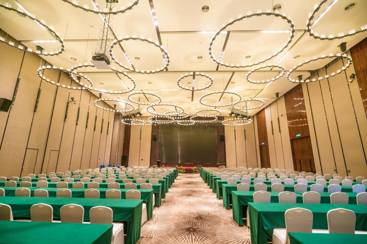 Forest City Marina Hotel Gelang Patah Εξωτερικό φωτογραφία