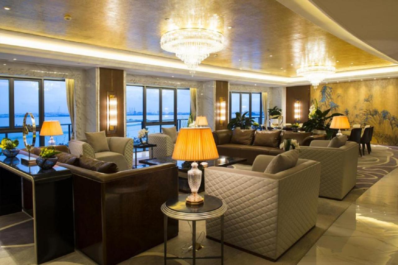 Forest City Marina Hotel Gelang Patah Εξωτερικό φωτογραφία